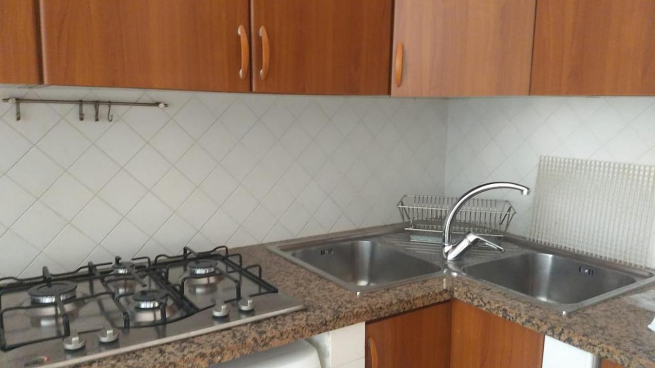Appartamento Saragone Σαλέρνο Εξωτερικό φωτογραφία
