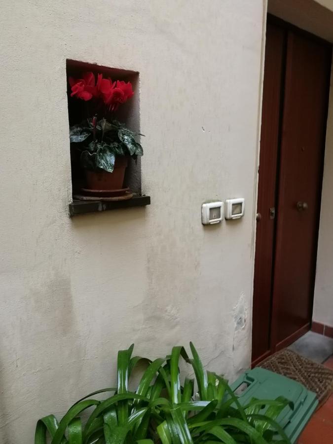 Appartamento Saragone Σαλέρνο Εξωτερικό φωτογραφία