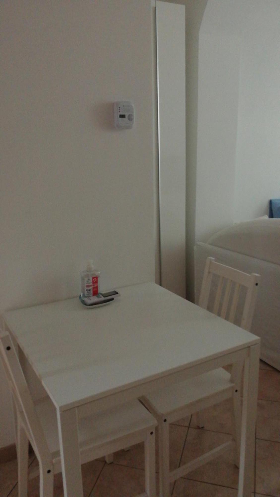 Appartamento Saragone Σαλέρνο Δωμάτιο φωτογραφία